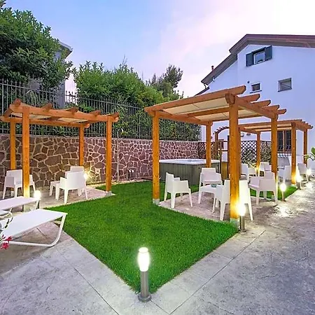 House 4* Ravello