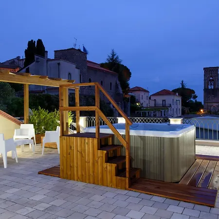 House Apart Otel 4*