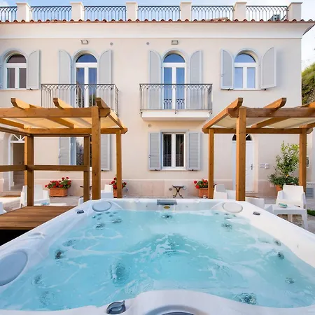Apart Otel House 4*