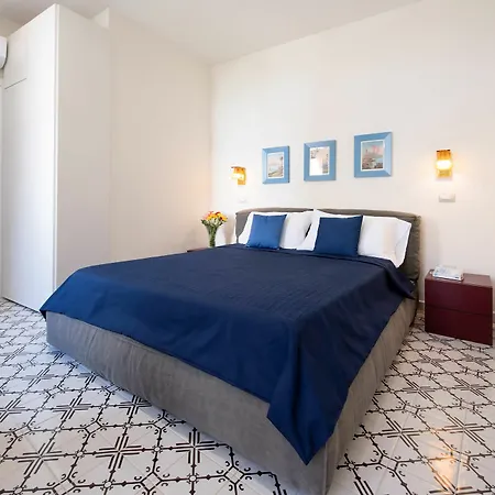 House 3* Ravello