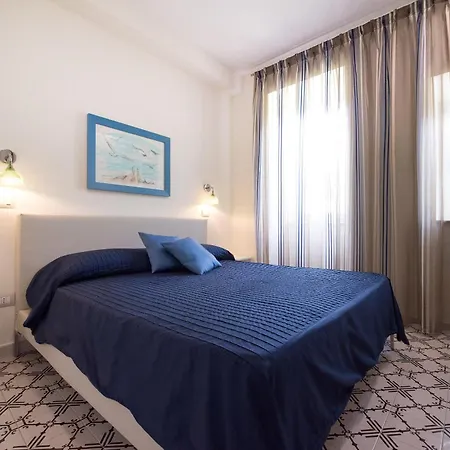 Apart Otel House 4*